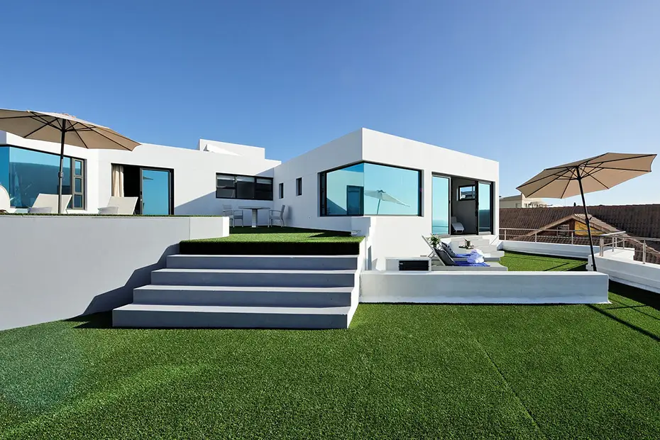 Penthouse-Suite-11-Roof-Top-2